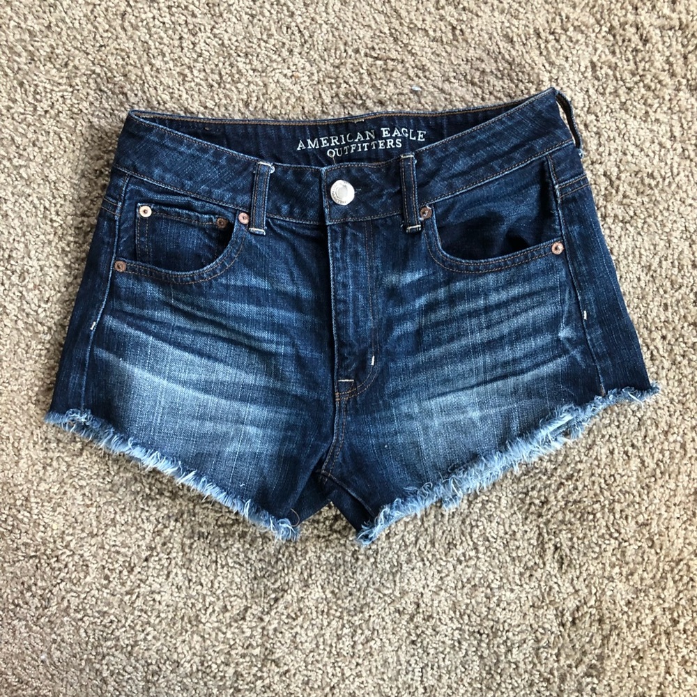 american eagle shorts never worn